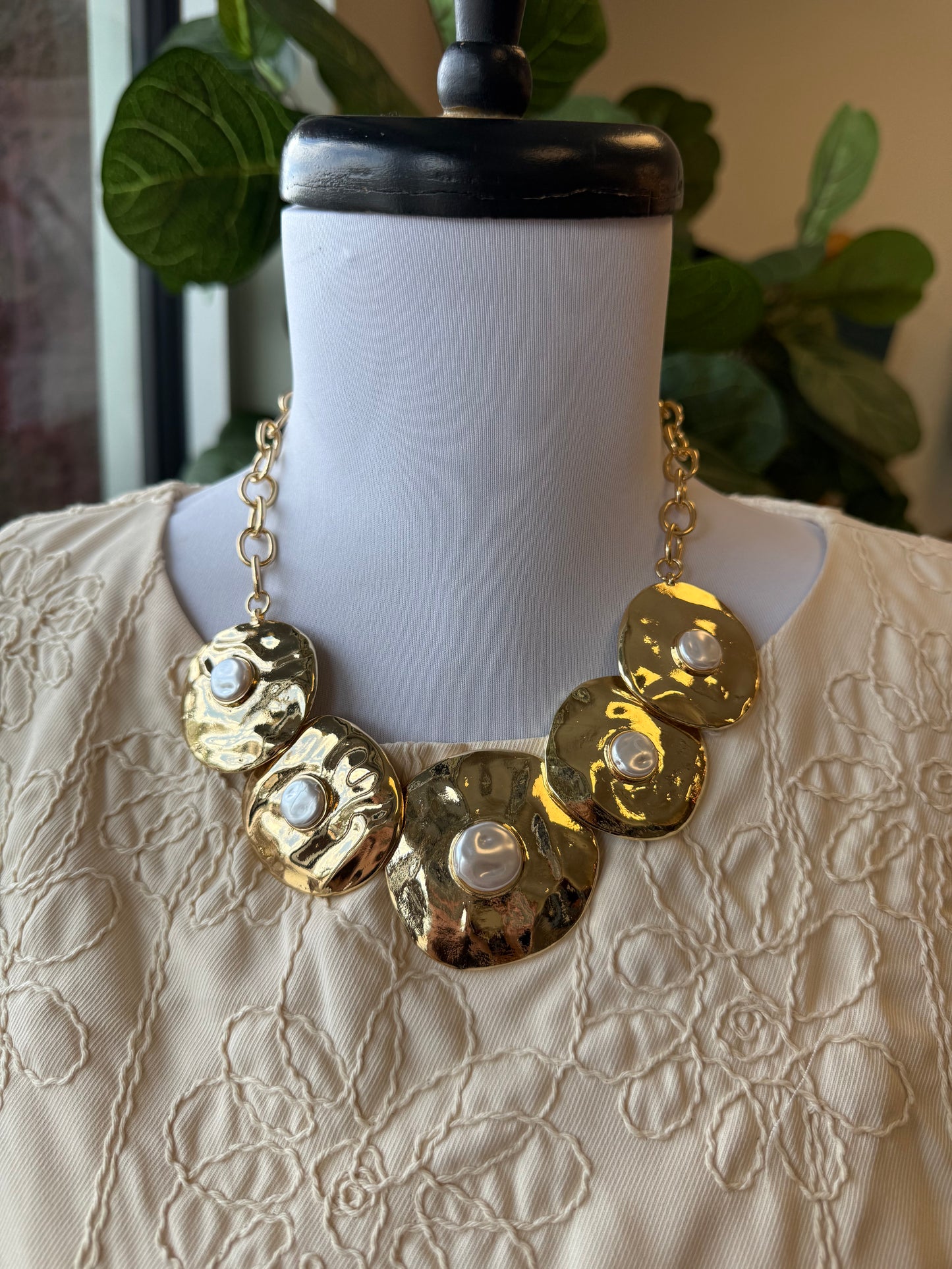 Disk Necklace with Pearl