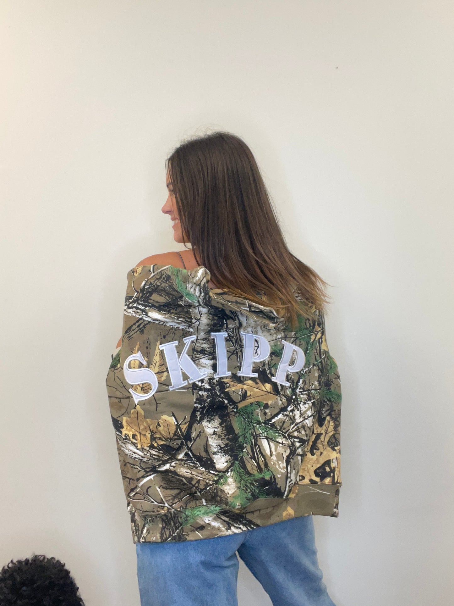 Skipp Mock Neck Sweatshirt