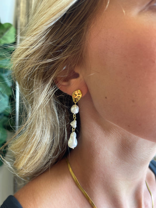 The Ella earring